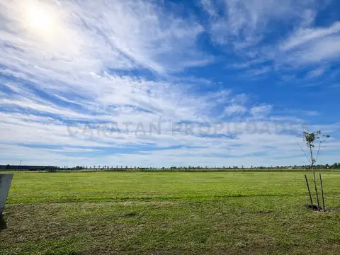 Terreno en Venta en Funes, USD 110.000