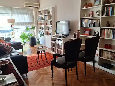 Suipacha 1000, Piso 6