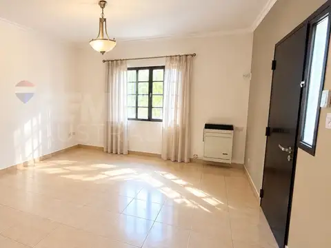 Casa en Alquiler de 2 dormitorios