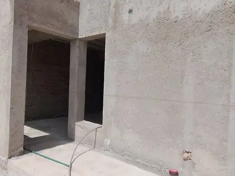 Departamento 5 ambientes con 1 baño