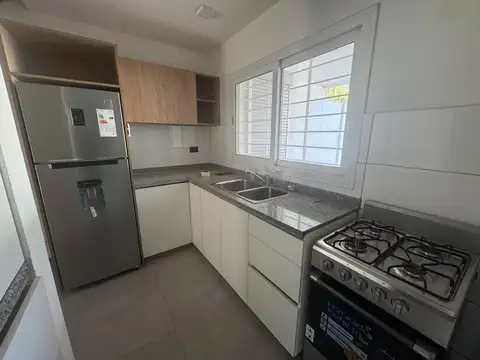 Duplex en barrio Cerrado La Catalina - 3 dom - 2 baños - cochera - galeria - seg 24 hs
