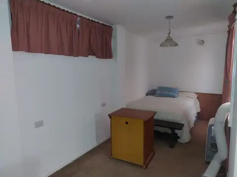 VENTA DE 5 AMBIENTES CON PATIO EN RECOLETA