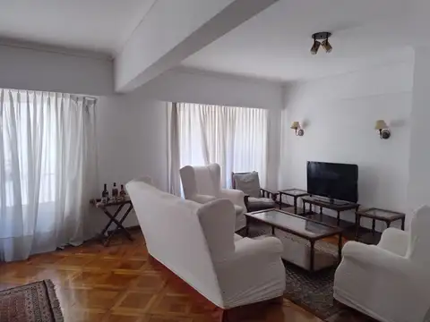 Departamento en Venta de 5 ambientes