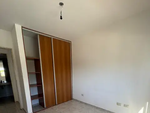 9 De Julio 4000, Piso 2