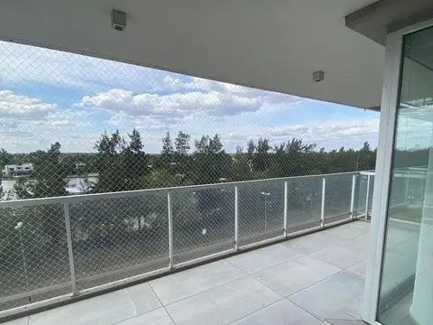Departamento en Venta en Fisherton, USD 275.000