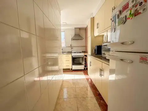 Depto Tipo Casa en Venta 8 años