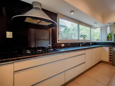 VENTA/PERMUTA - Casa - El Cielo, Roldan