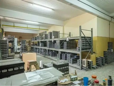 Galpon en Alquiler A Estrenar