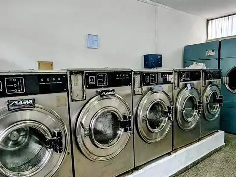 Fondo Comercio en Venta 20 años