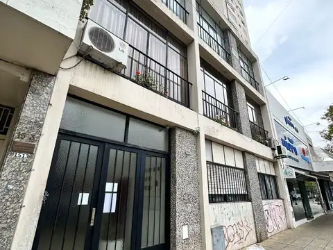 DEPARTAMENTO EN VENTA - LA PLATA