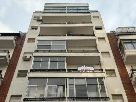 Departamento 1 ambiente y medio con balcon al frente