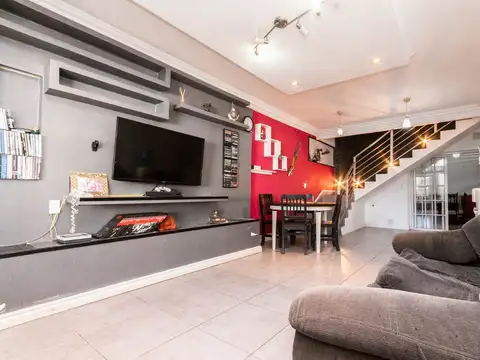 VENTA DUPLEX  4 AMBIENTES  SIN EXPENSAS ADROGUE