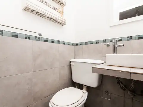 VENTA DUPLEX  4 AMBIENTES  SIN EXPENSAS ADROGUE