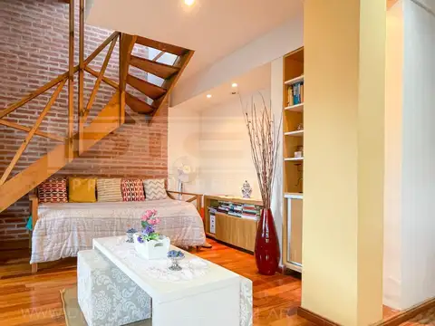 Depto Tipo Casa en Venta de 1 dormitorio