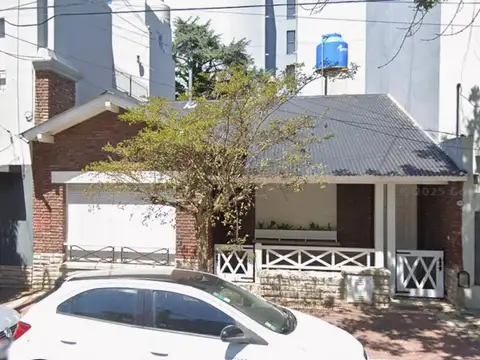 Chalet en el tradicional barrio Chauvin