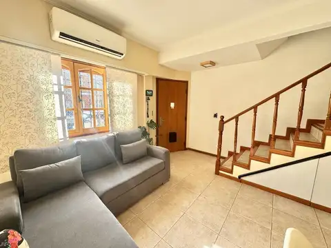 Depto Tipo Casa 3 ambientes con 1 baño