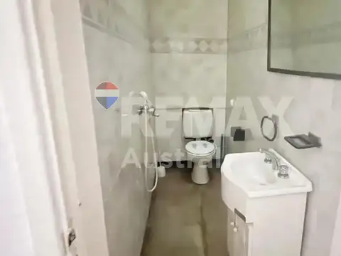ALQUILER MONOAMBIENTE AMPLIO CENTRO COMODORO