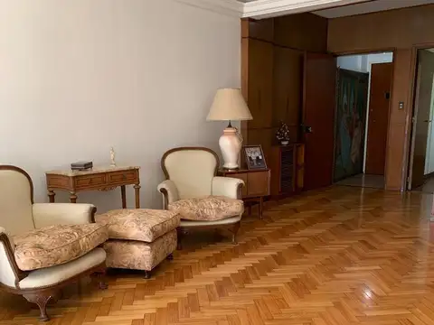 CARABOBO 100, Piso 6