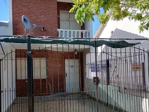 PH en venta - 2 Dormitorios 2 Baños - Santa Teresita