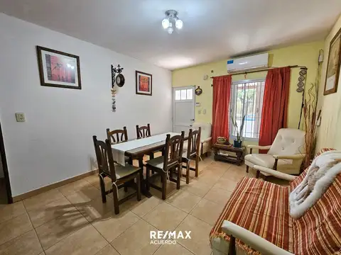 VENTA CASA 2 DORM Y PARQUE– VILLA RAMALLO