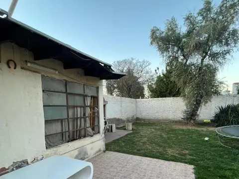 Casa en Villa Nueva a pasos de Municipalidad