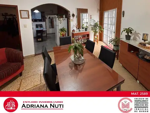 Casa en Venta en El Palomar, USD 110.000