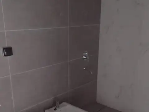 dos ambientes a Estrenar con balcón