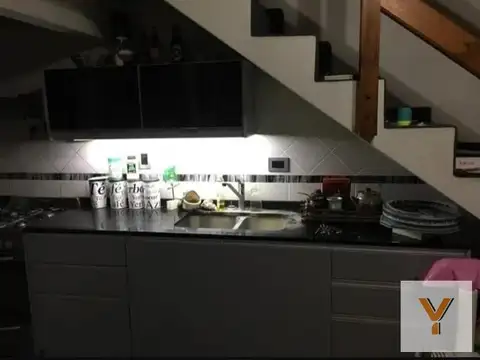 Depto Tipo Casa en Venta de 2 ambientes
