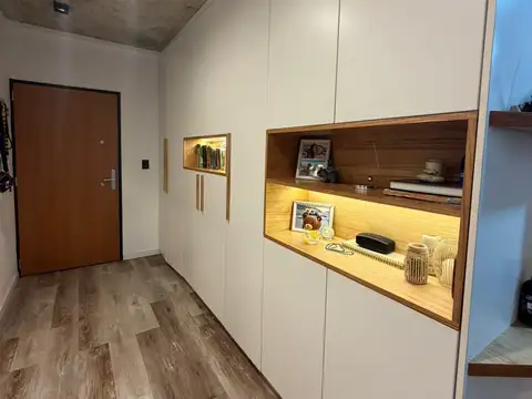 EXCELENTE DEPARTAMENTO DE CATEGORIA  4 AMB.