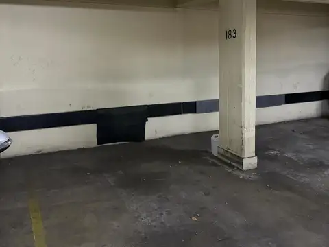 Cochera en venta - San Nicolás, CABA.