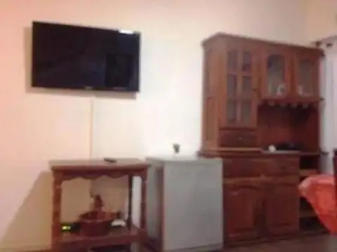 Austria 2300, Piso PB