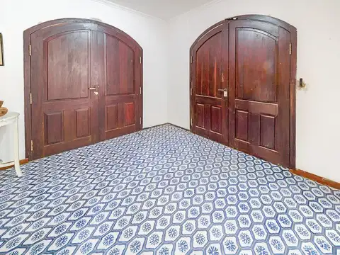 Venta casa  7 ambientes en Don Torcuato