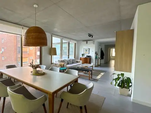 Acassuso 100, Piso 2