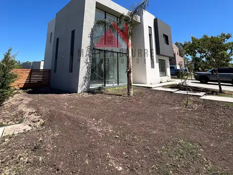 Santa Elena, Pilar del Este, Zelaya, Provincia de Buenos Aires 1600