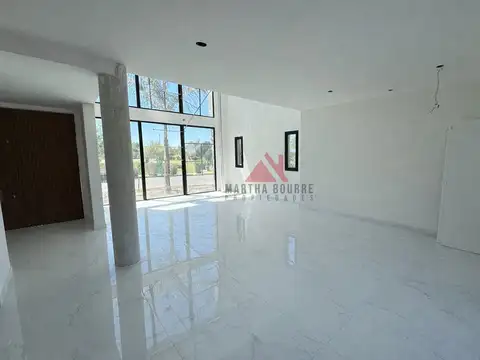 Casa  en Venta en Santa Elena, Pilar del Este, Pilar