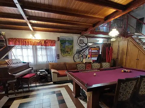 Depto Tipo Casa en Venta de 5 dormitorios