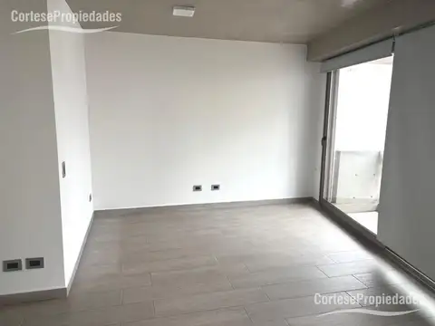 Departamento en Alquiler con 1 cochera