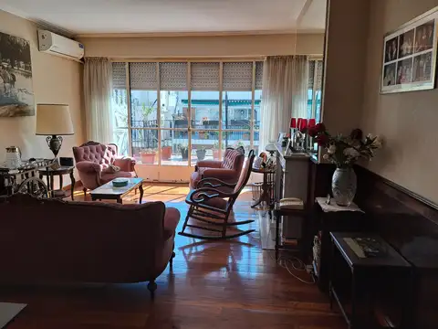 SEMIPISO 3 AMBIENTES BALCÓN TERRAZA VENTA RECOLETA