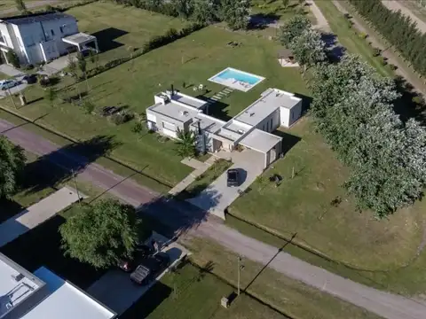 Casa en Venta de 3 dormitorios