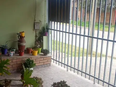 Casa en Venta en Santa Elena, USD 130.000