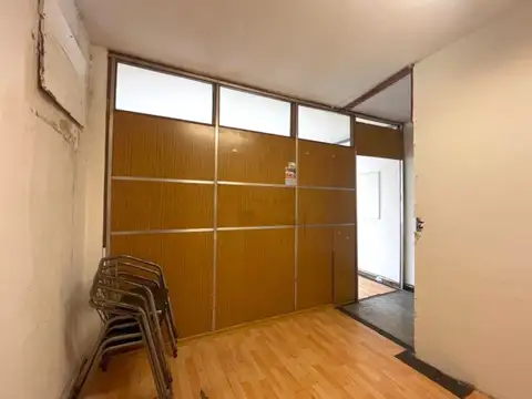 Maipu 196 , Piso 2