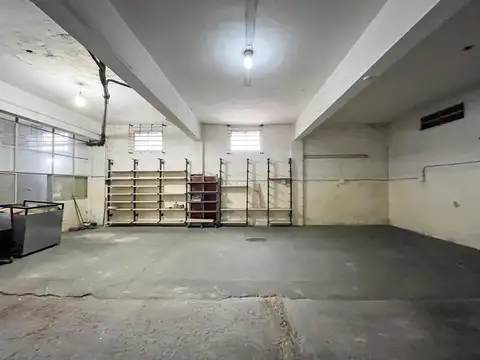 Alquiler Galpón/Depósito en Barrio Matheu