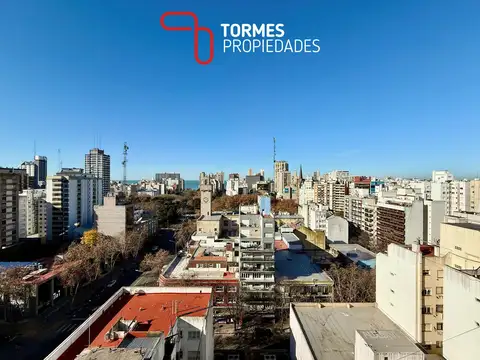 VENTA Departamento 2 ambientes con vista abierta, Centro de Mar del Plata