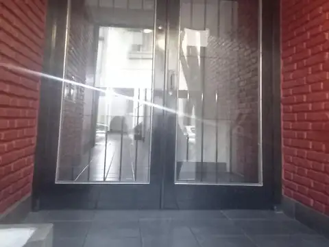 Lafuente 200, Piso PB