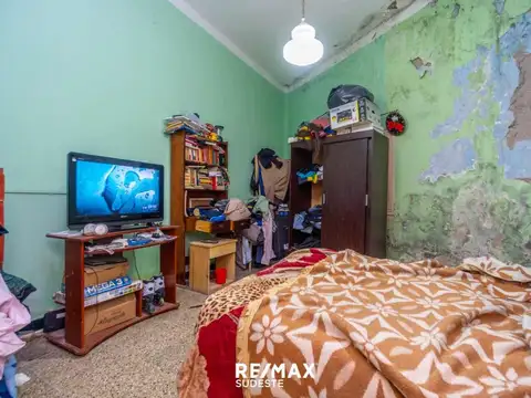 VENTA CASA DOS DORMITORIOS CON GARAGE Y PATIO