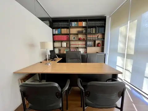 13 e/ 46 y 47 700, Piso 2