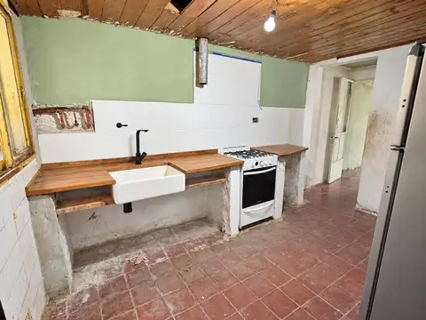 Casa 3 ambientes con 1 baño