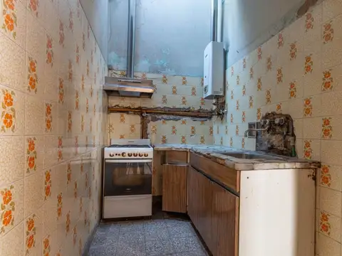 VENTA- CASA LOTE PROPIO- 4 AMBIE- PARQUE PATRICIOS