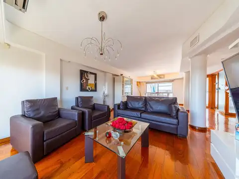 Departamento 5 ambientes con 3 baños