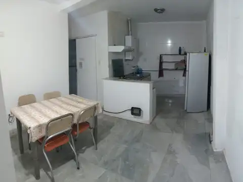 Casa 7 ambientes con 4 baños